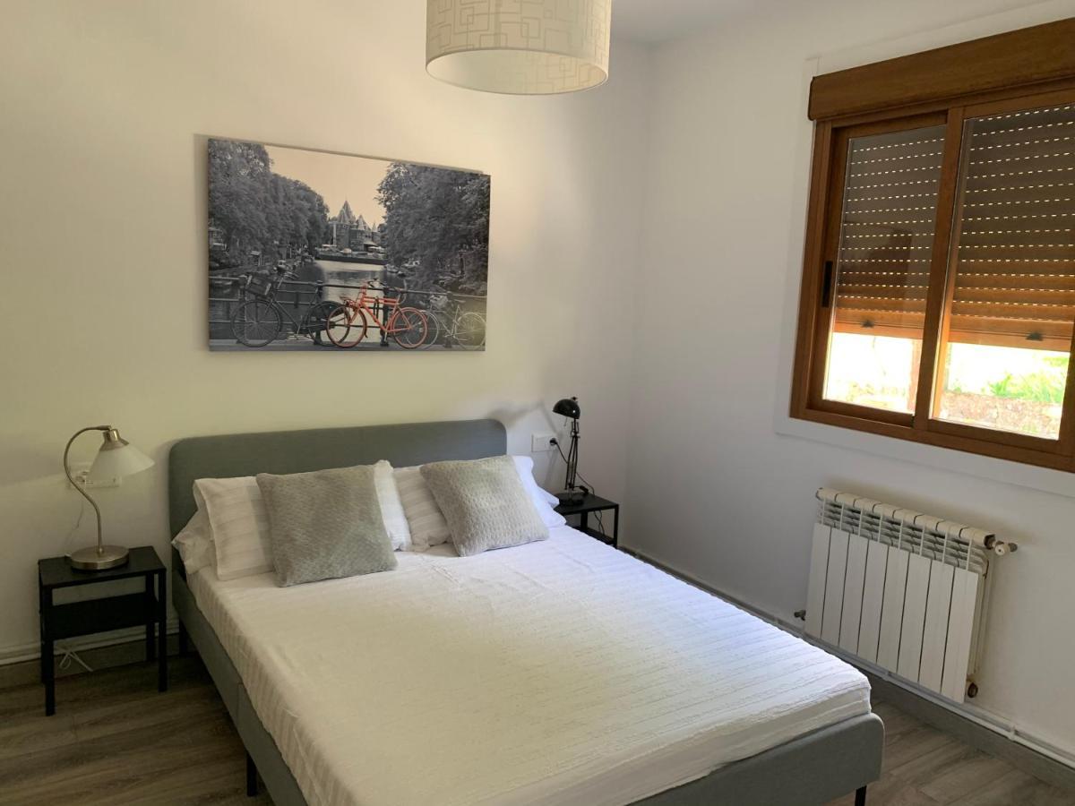 Ferienwohnung A Casa Vermella Con Jardin A 10 Minutos De Santiago De Compostela Ortono Exterior foto